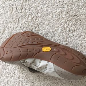 Vibram shoes